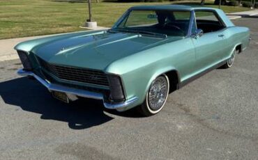 Buick-riviera-1965-green