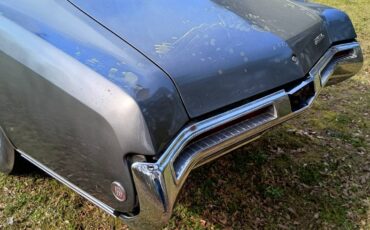 Buick-riviera-1968-grey-1