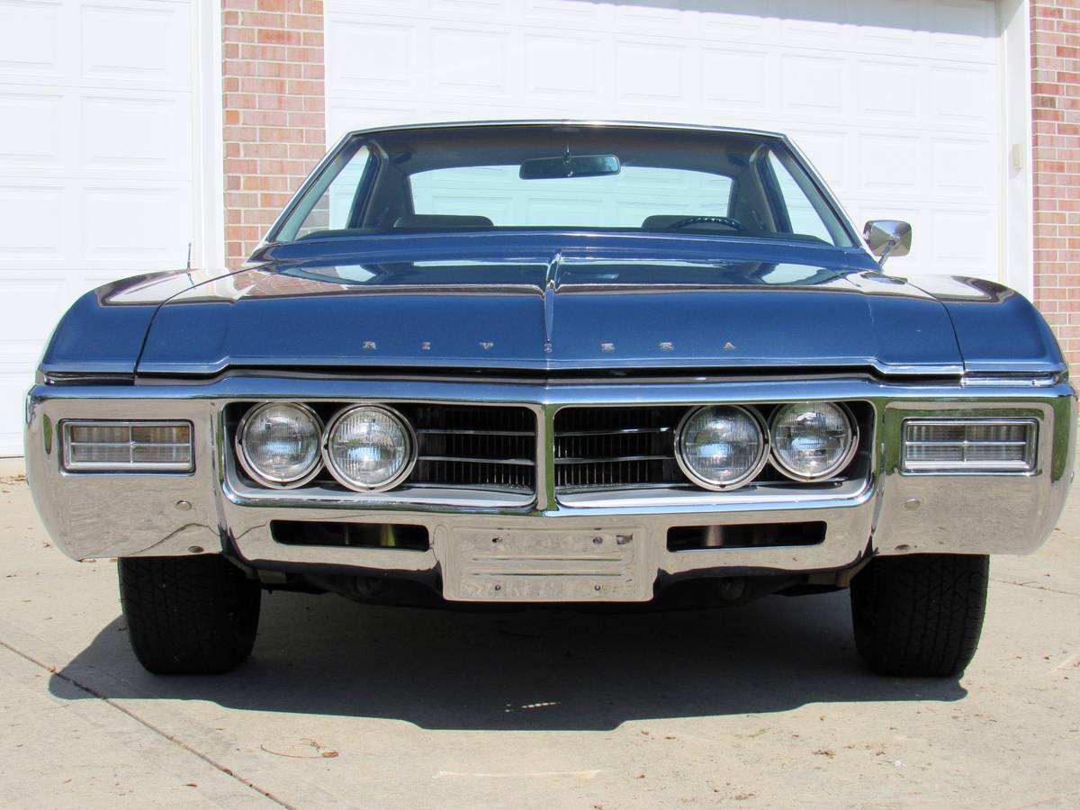 Buick-riviera-1969-blue-18