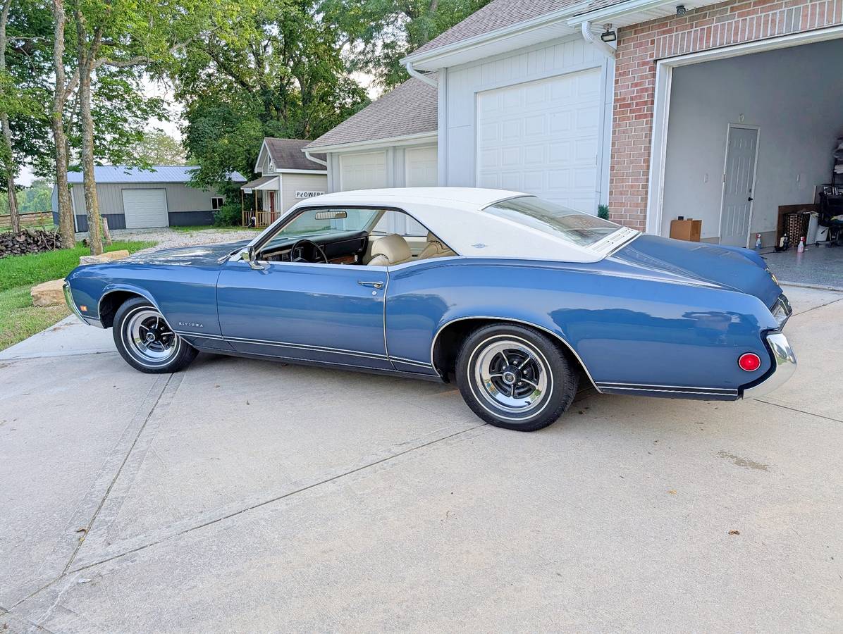 Buick-riviera-1969-blue-2