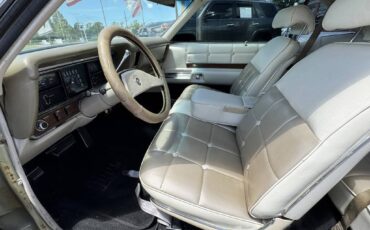 Buick-riviera-1969-green-15
