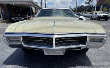 Buick-riviera-1969-green-7
