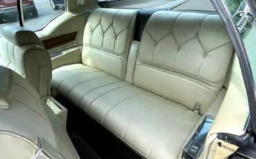 Buick-riviera-1972-10