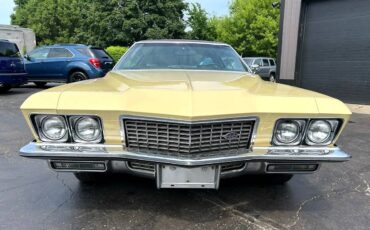 Buick-riviera-1972-4