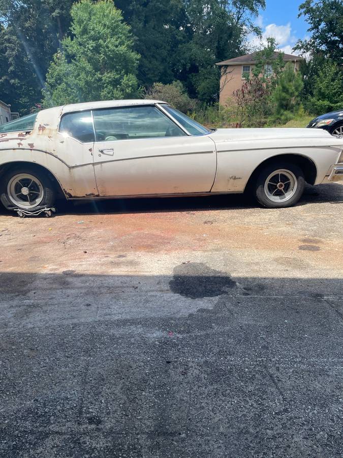 Buick-riviera-1973-white-5