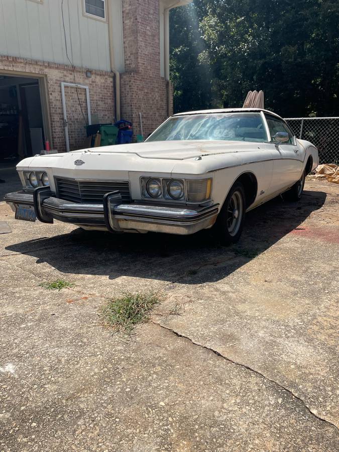 Buick-riviera-1973-white