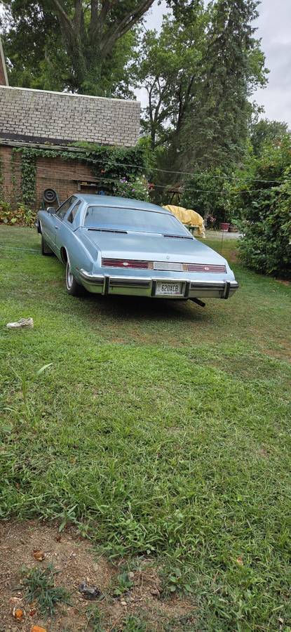 Buick-riviera-1975-blue-1