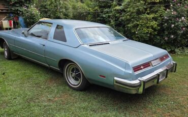 Buick-riviera-1975-blue-8
