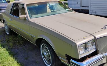 Buick-riviera-1985-1