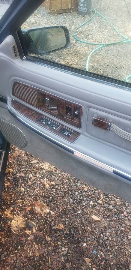 Buick-riviera-1992-blue-11
