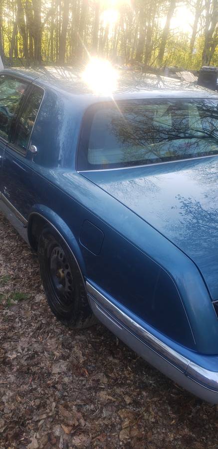 Buick-riviera-1992-blue-18
