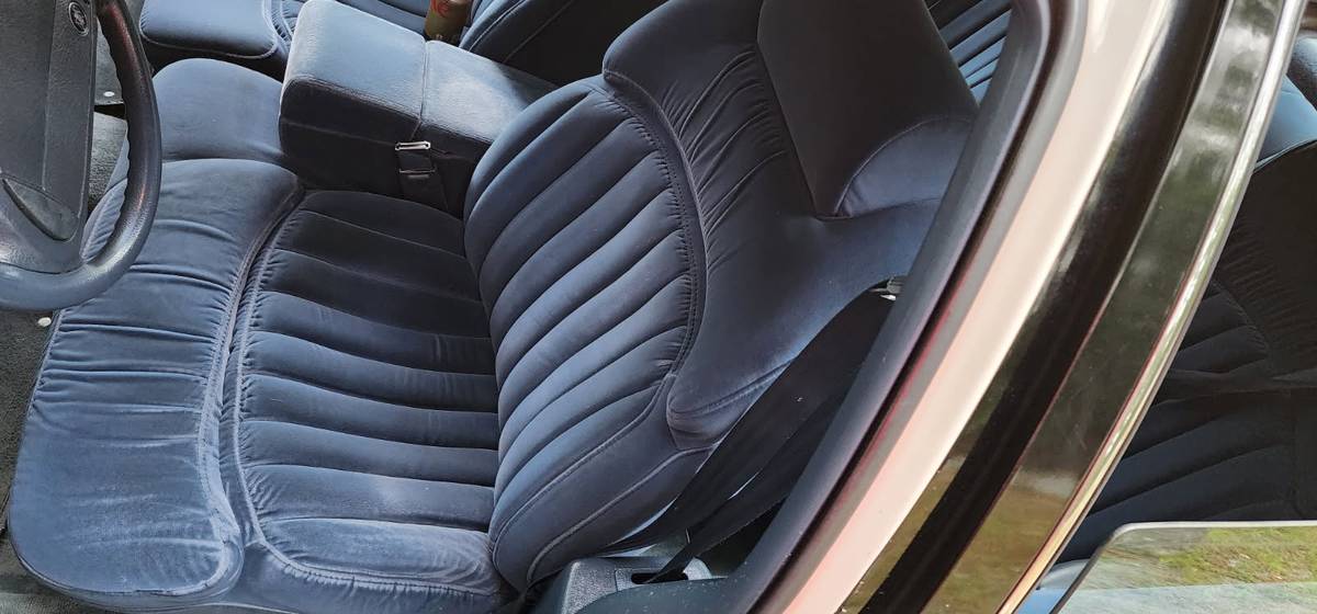 Buick-roadmaster-1992-13