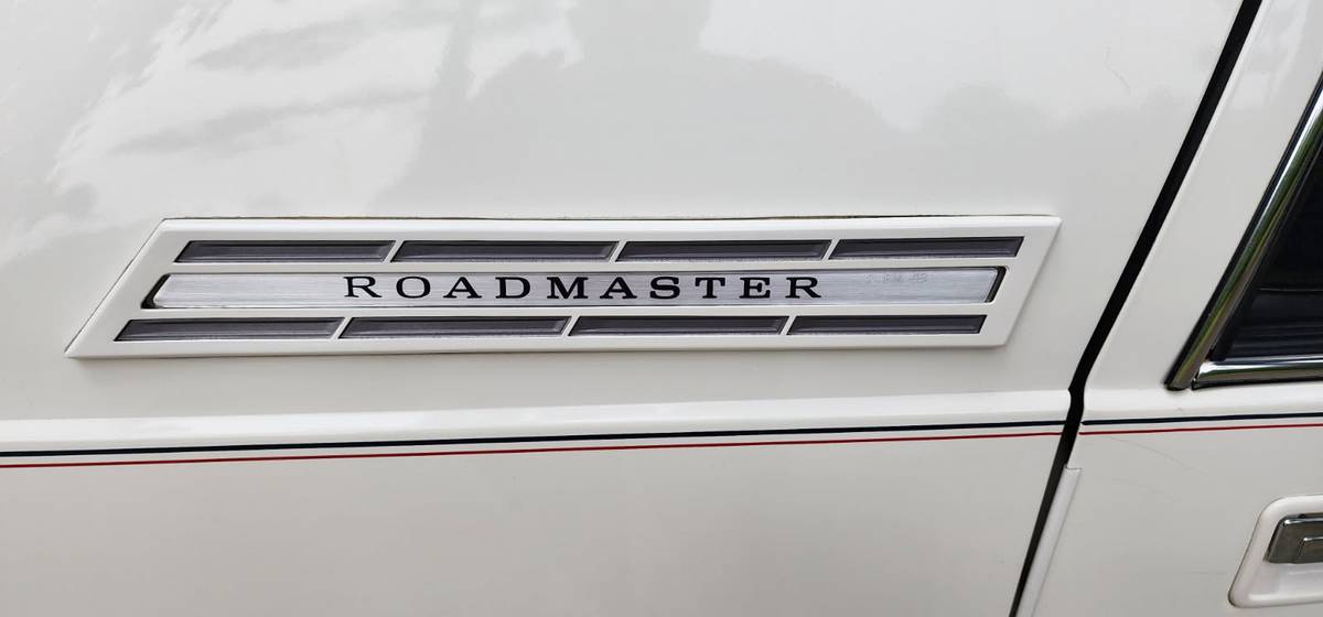 Buick-roadmaster-1992-20