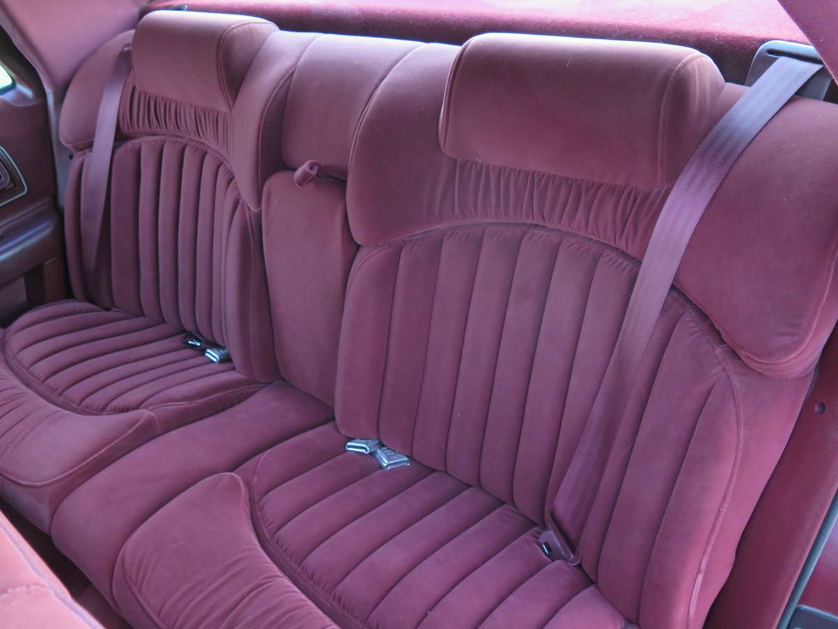 Buick-roadmaster-1992-red-15