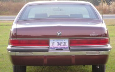 Buick-roadmaster-1992-red-7