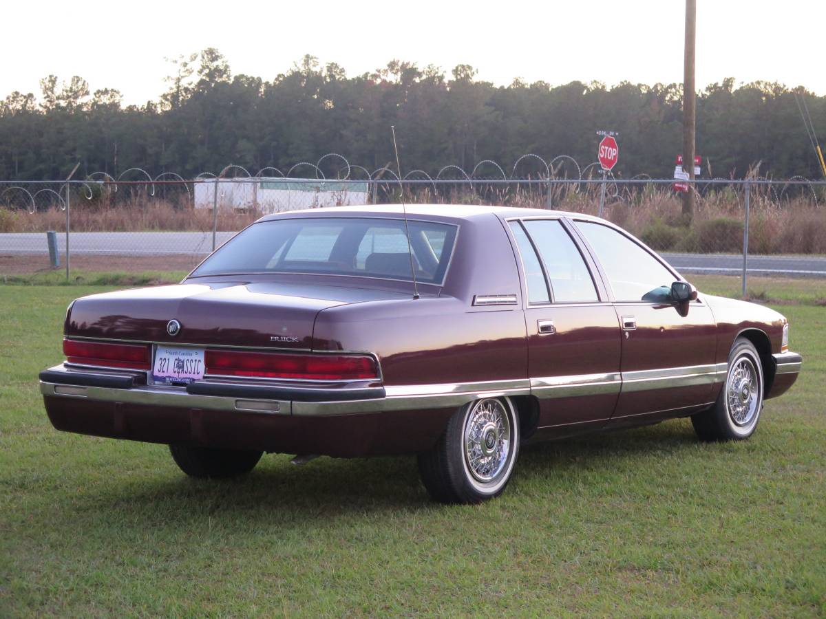 Buick-roadmaster-1992-red-8
