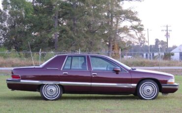 Buick-roadmaster-1992-red-9