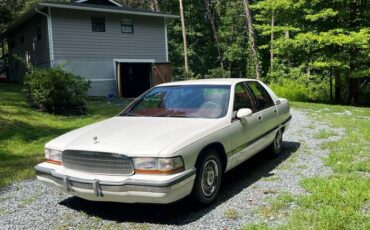 Buick-roadmaster-1992-white-1