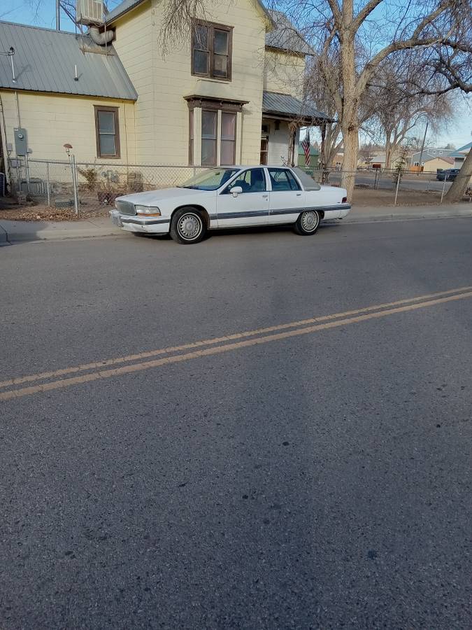 Buick-roadmaster-1994-white-3