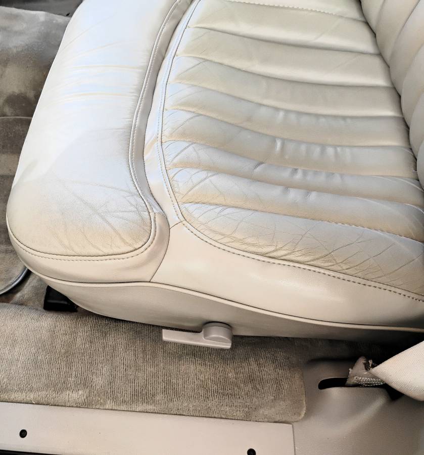 Buick-roadmaster-1995-silver-9