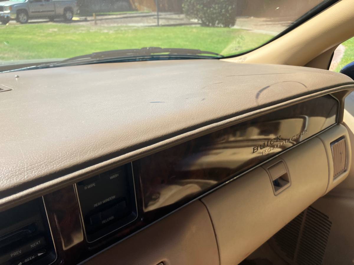 Buick-roadmaster-estate-wagon-1992-brown-14