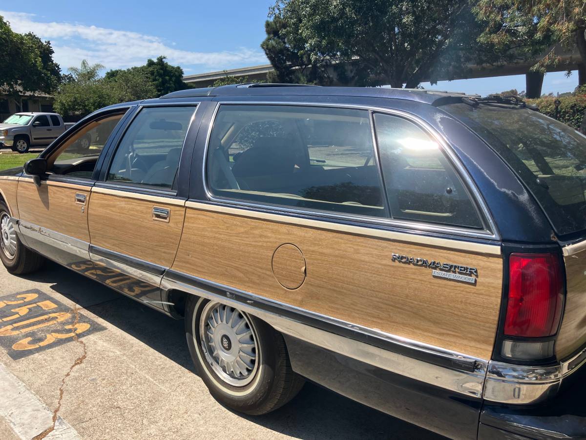 Buick-roadmaster-estate-wagon-1992-brown-4