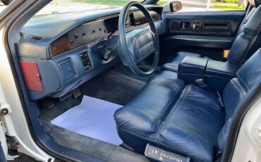 Buick-roadmaster-limited-1992-white-1