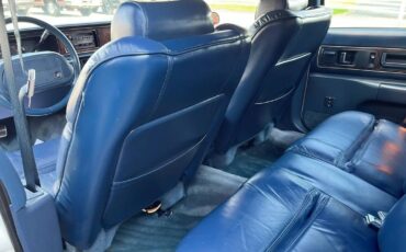 Buick-roadmaster-limited-1992-white-16