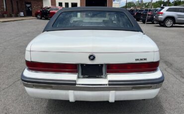 Buick-roadmaster-limited-1992-white-2