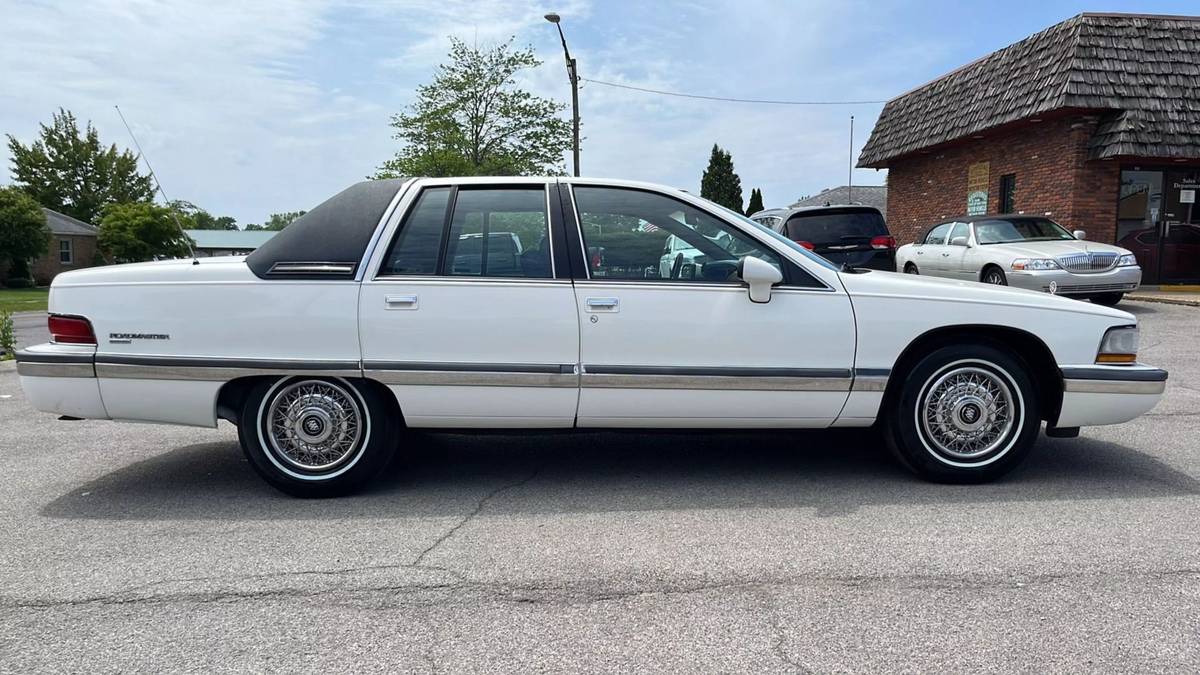 Buick-roadmaster-limited-1992-white-8