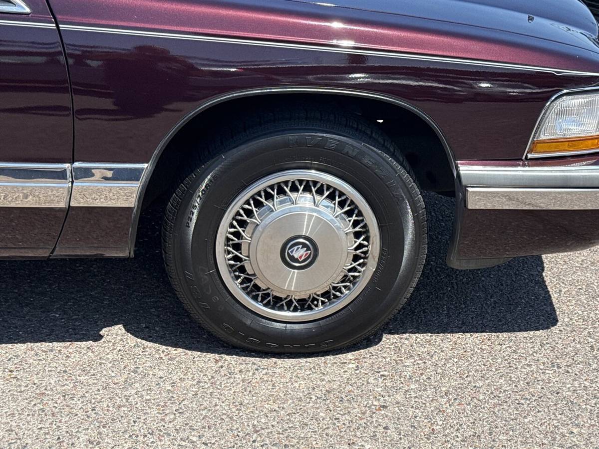 Buick-roadmaster-limited-1993-custom-14
