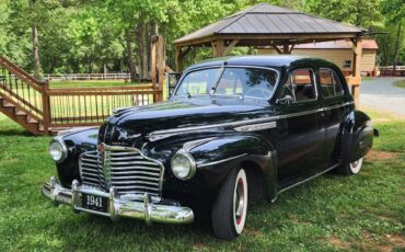 Buick-sedan-1941-black-8