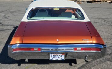 Buick-skylark-1970-orange-2