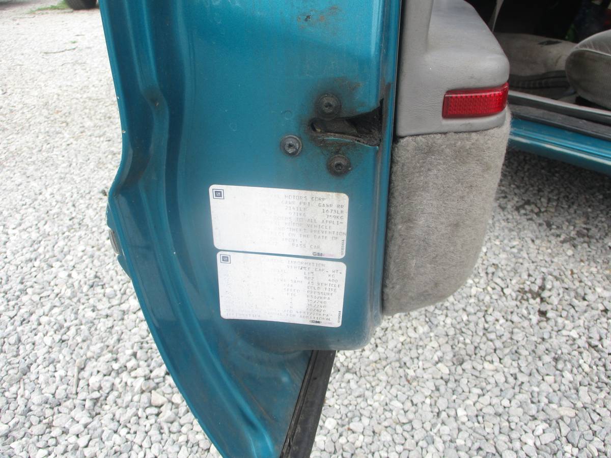 Buick-skylark-1993-blue-5