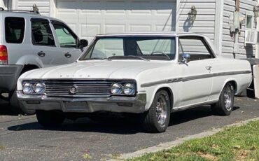 Buick-skylark-2-door-coupe-1964-white-11