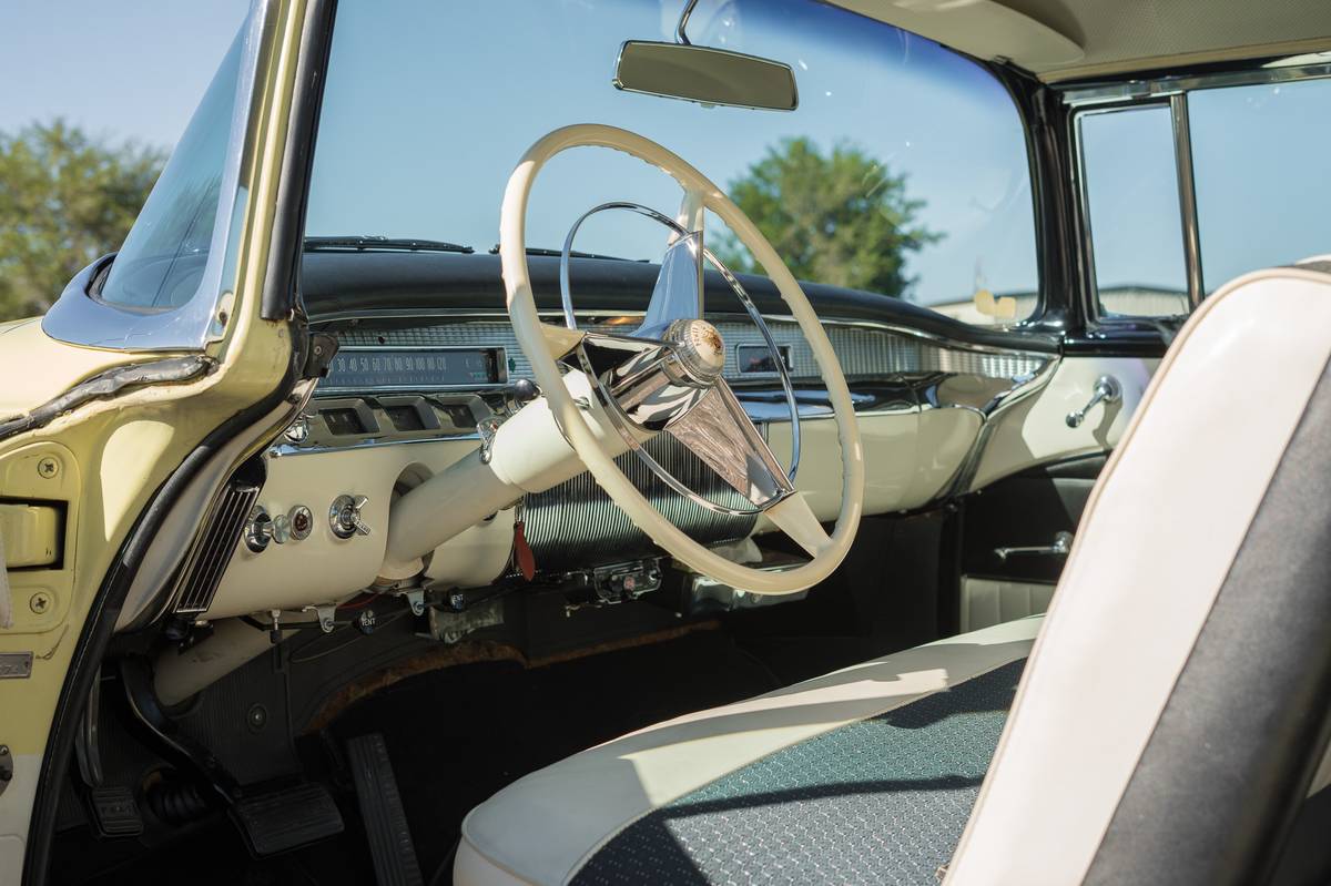 Buick-super-1956-11