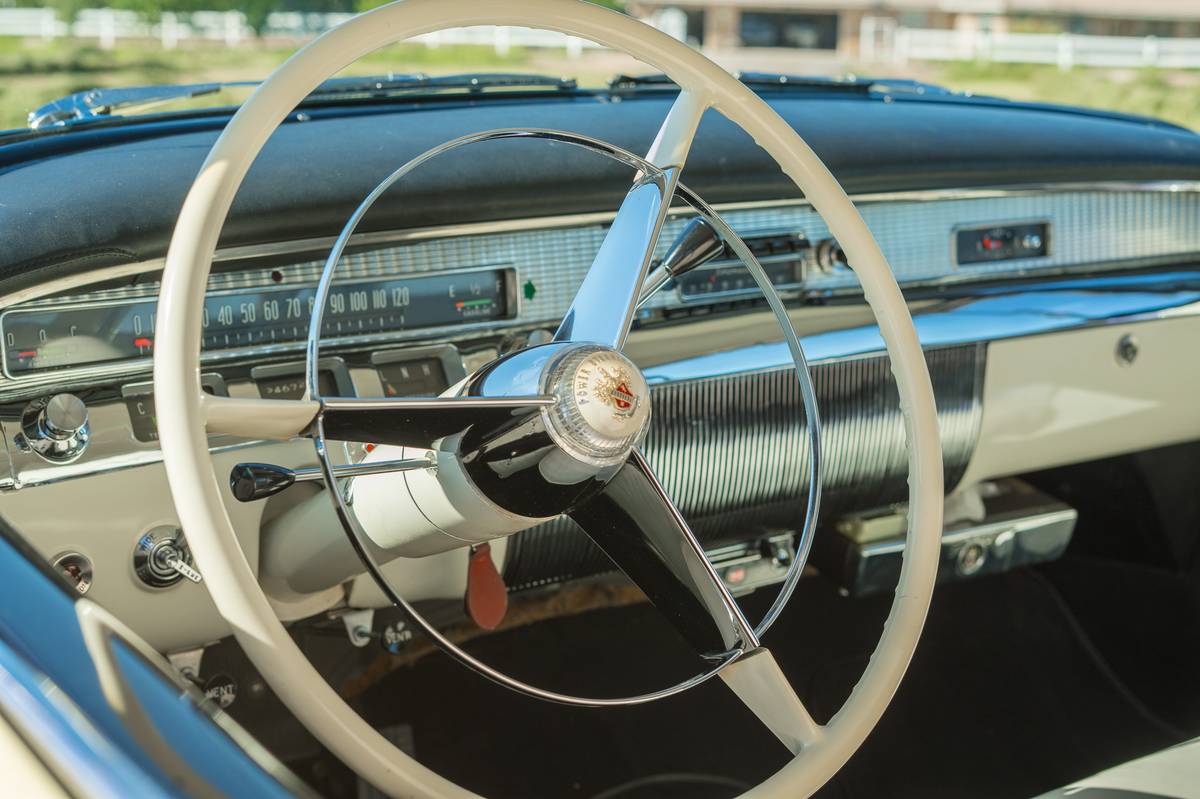 Buick-super-1956-6