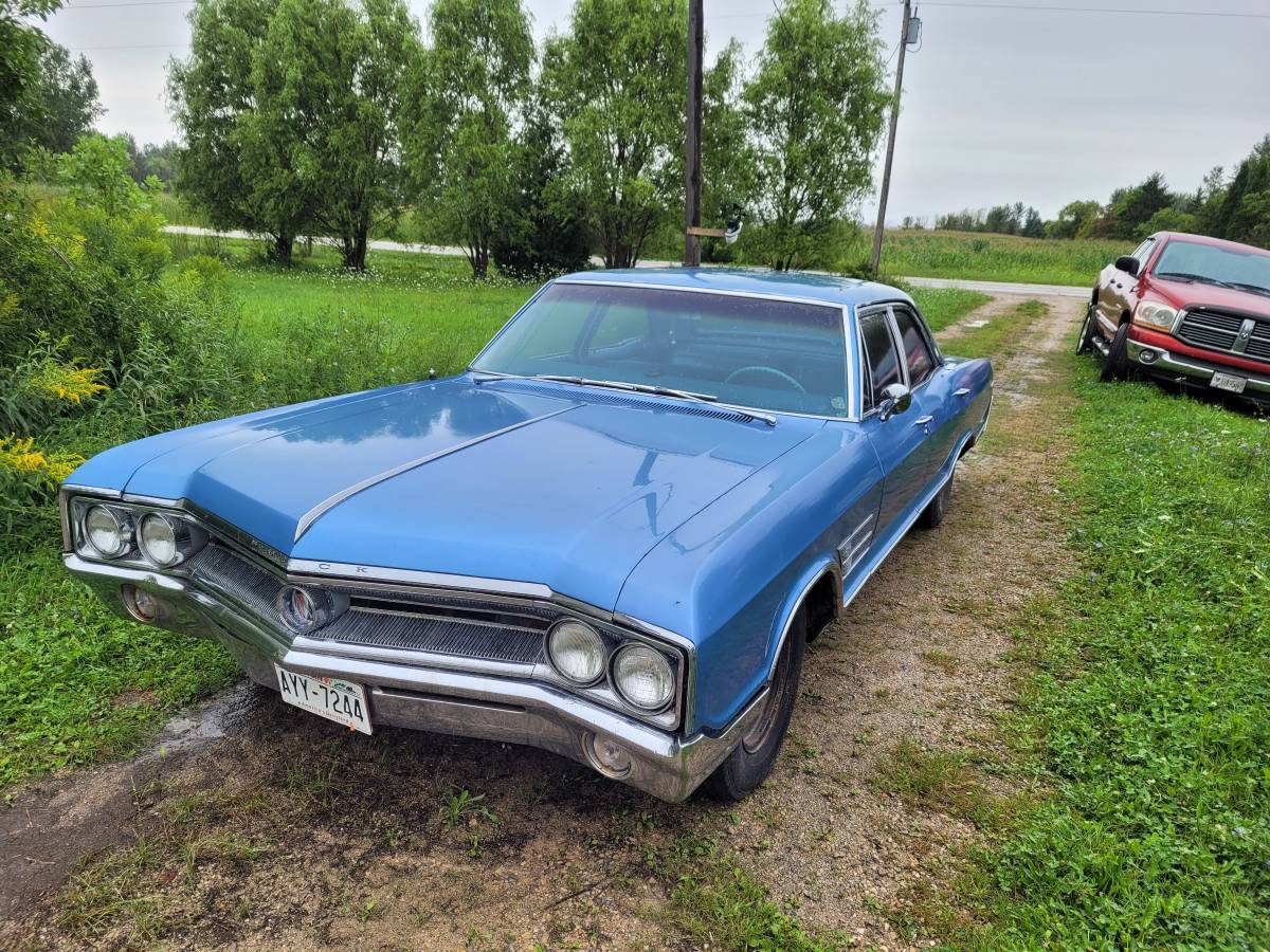 Buick-wildcat-1965-blue