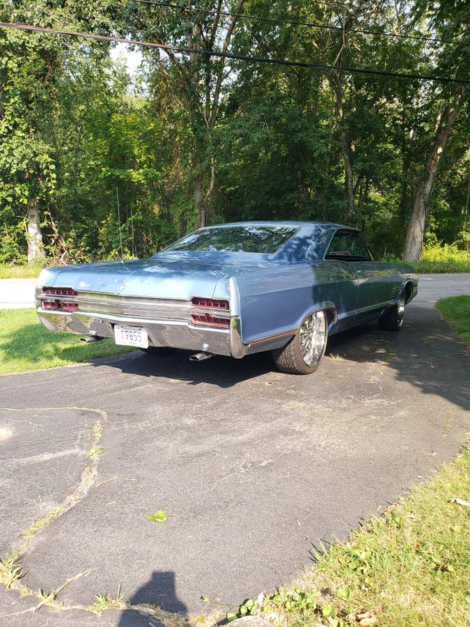 Buick-wildcat-1966-10