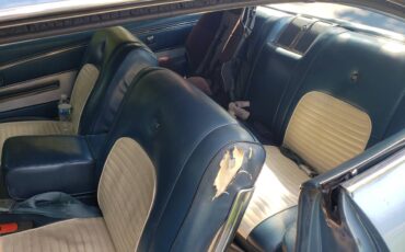 Buick-wildcat-1966-11