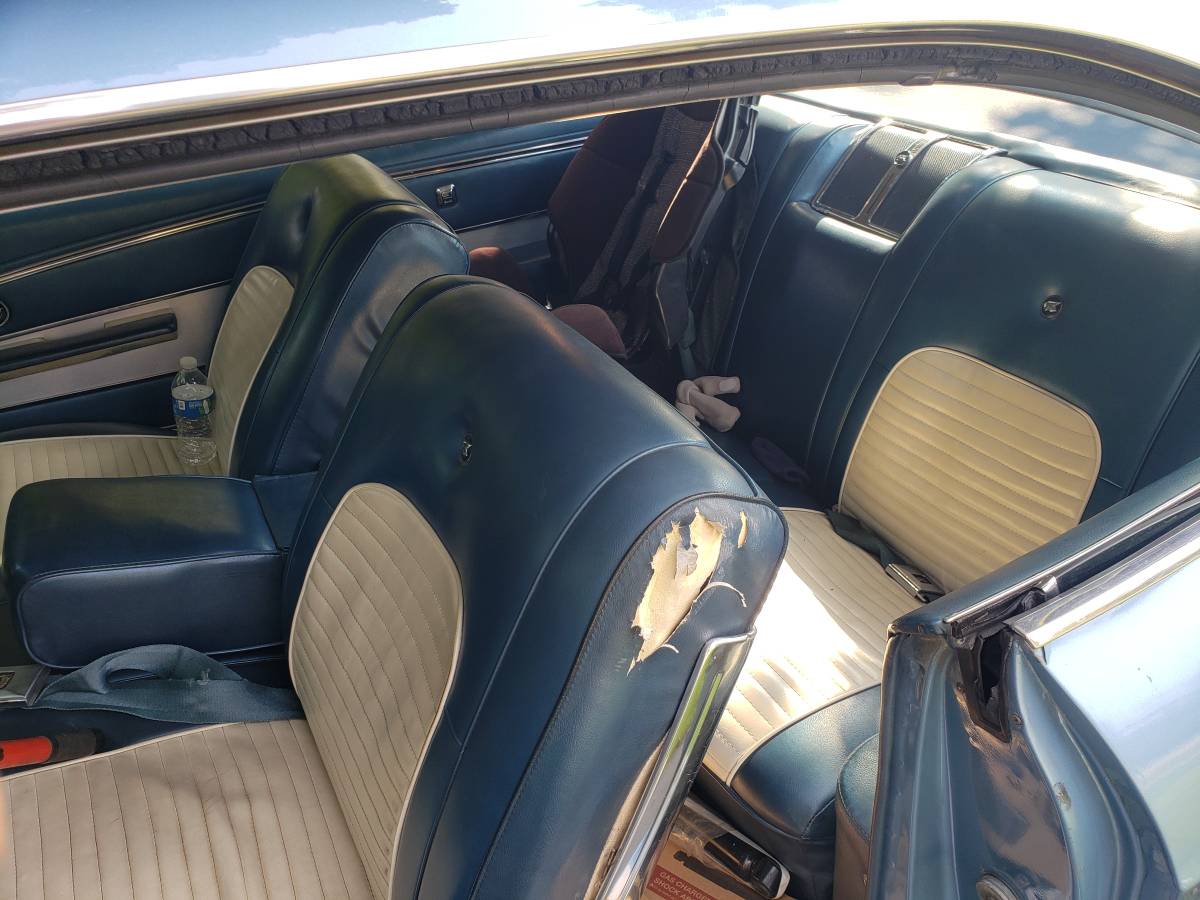 Buick-wildcat-1966-11