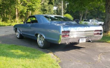 Buick-wildcat-1966-2