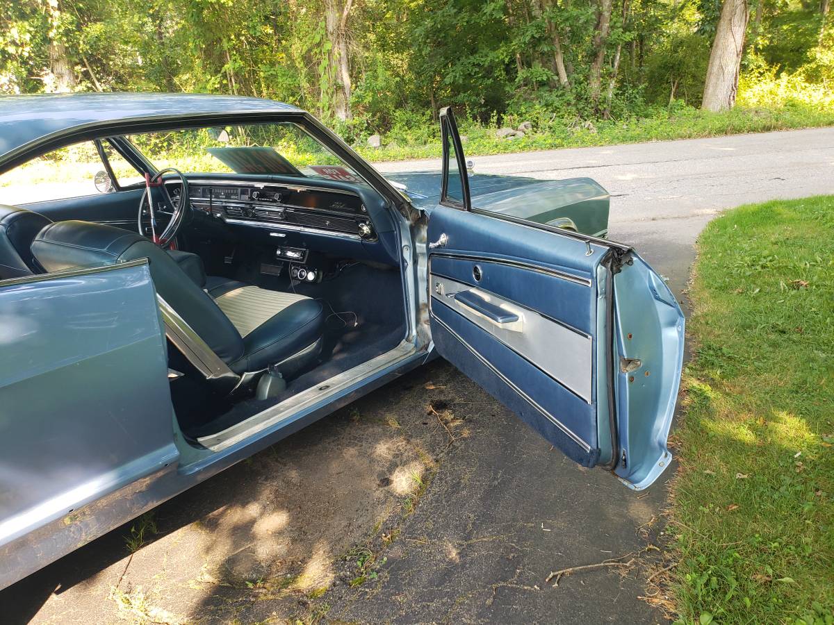 Buick-wildcat-1966-6