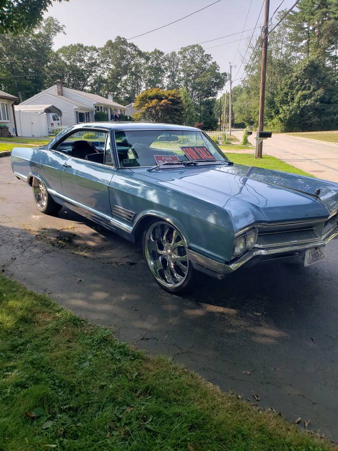Buick-wildcat-1966