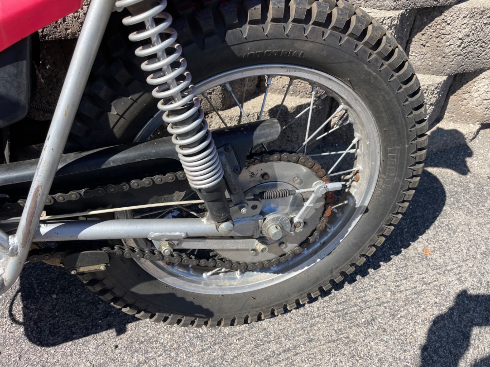 Bultaco-Bultaco-Sherpa-T-250cc-model-198-trials-OSSA-MONTESA-1978-14