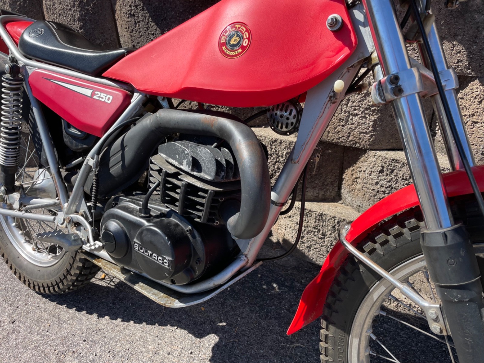 Bultaco-Bultaco-Sherpa-T-250cc-model-198-trials-OSSA-MONTESA-1978-2