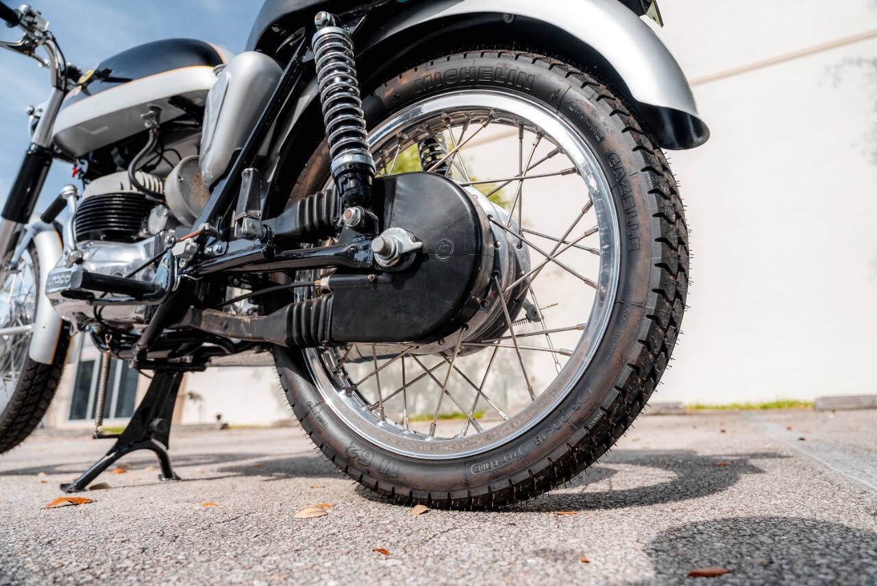 Bultaco-Metralla-1969-Motorcycles-Scooters-9