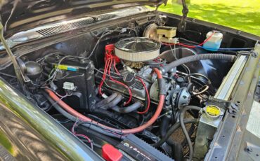 C10-chevy-short-box-1982-custom-2