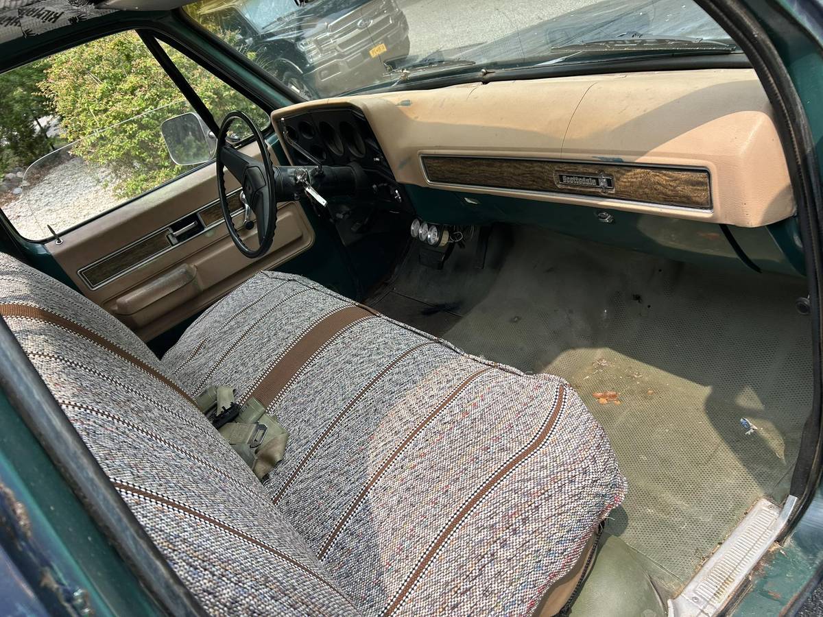 C20-1975-6