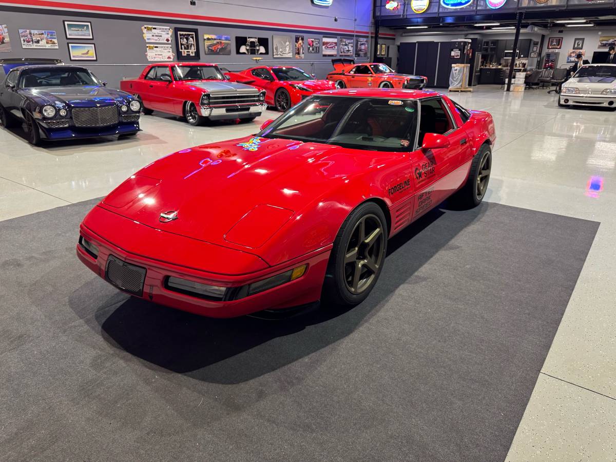 C4-corvette-1991-red-22